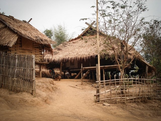 lahu hilltribe home